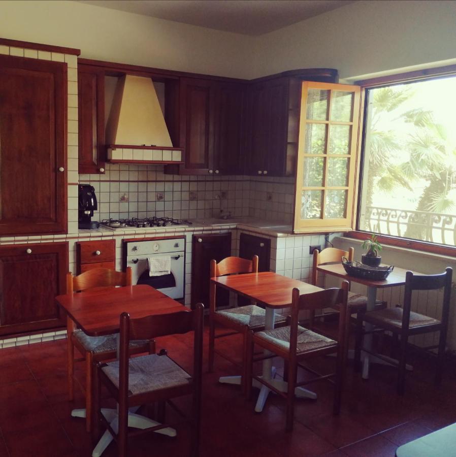 Kalispéra B&B Guidonia Esterno foto